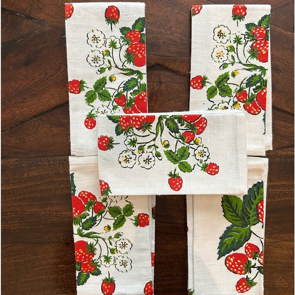 LOT OF 7 LINNEN NAPKINS - Picture 2 of 4